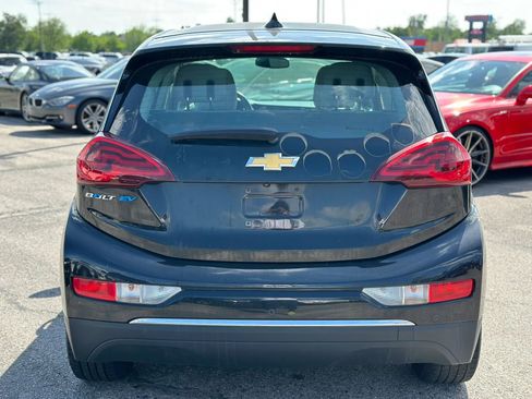 Used 2017 Chevrolet Bolt LT FWD image 7