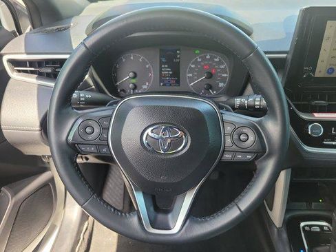 Used 2024 Toyota Corolla Cross AWD Hybrid image 23