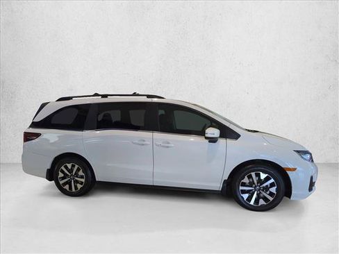New 2026 Honda Odyssey EX-L image 6