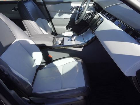 Used 2025 Land Rover Range Rover Velar S image 23