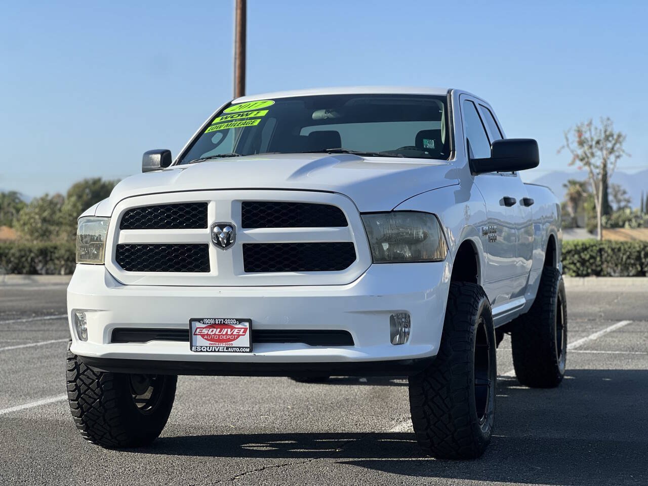 Used 2017 RAM 1500 Express RWD image 28