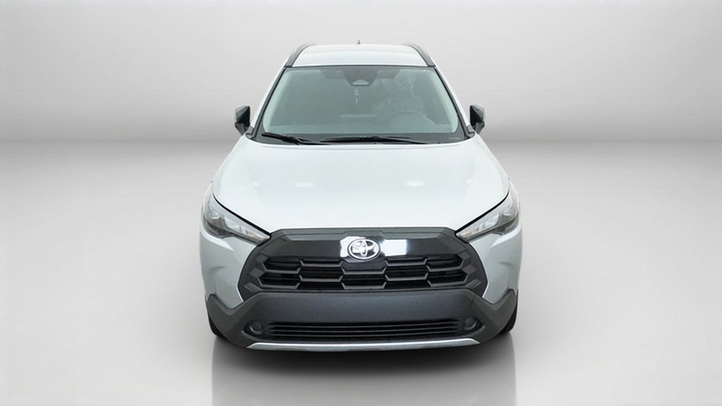 New 2026 Toyota Corolla Cross LE FWD image 2