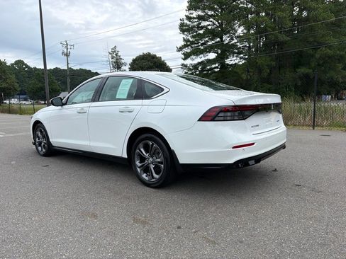 Used 2024 Honda Accord EX-L image 7