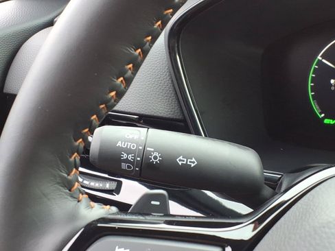 Certified 2025 Honda CR-V Sport Touring image 31