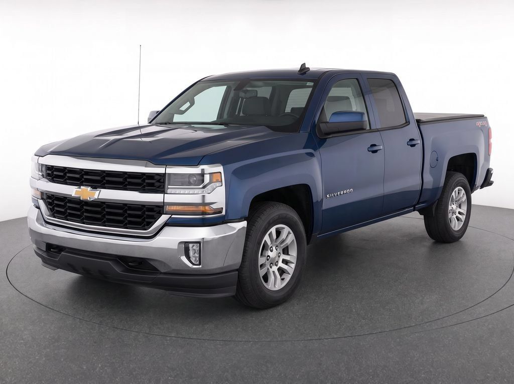 Used 2018 Chevrolet Silverado 1500 LT w/ All Star Edition AWD/4WD image 3