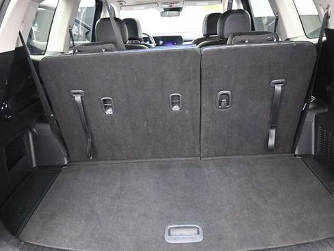 Used 2025 Kia Telluride S FWD image 28