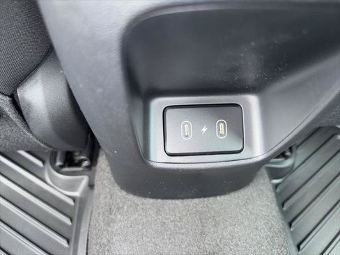 New 2026 Hyundai Elantra Sport FWD image 9