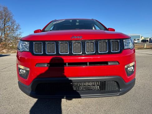 Used 2020 Jeep Compass Latitude image 9