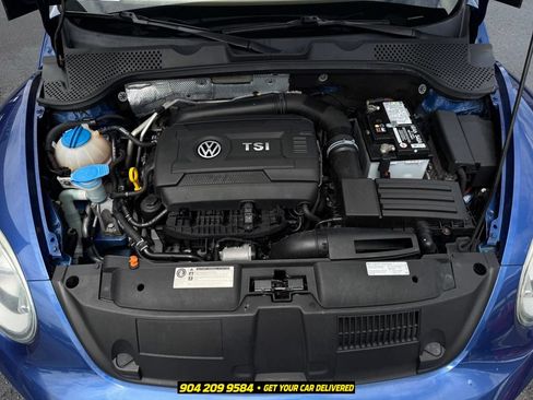 Used 2013 Volkswagen Beetle 2.0T FWD image 33