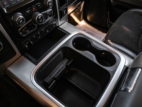 Used 2018 RAM 2500 Lone Star image 28