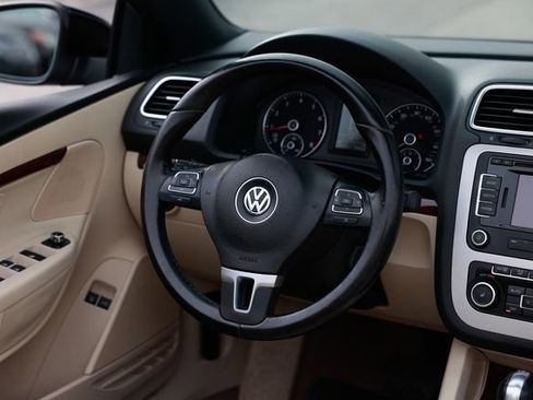 Used 2012 Volkswagen Eos Executive image 30