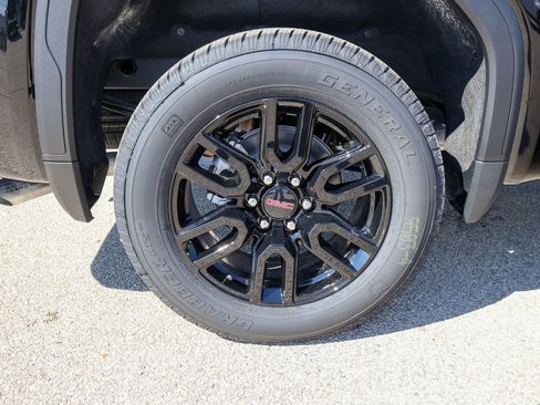 New 2026 GMC Sierra 1500 Pro w/ Graphite Edition image 26