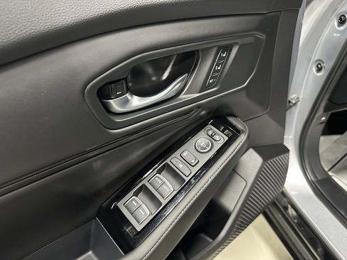 Used 2023 Honda Accord Touring image 15