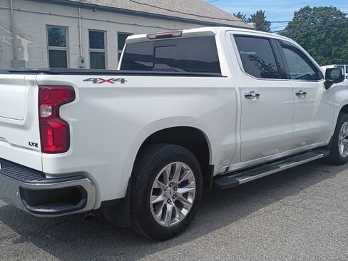 Used 2021 Chevrolet Silverado 1500 LTZ w/ LTZ Convenience Package II AWD/4WD image 7