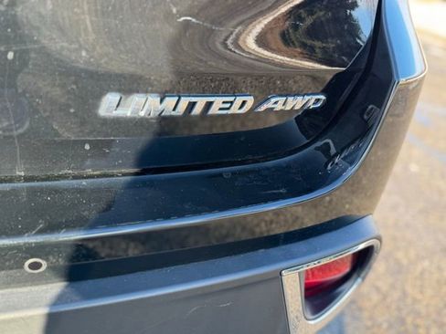 Used 2019 Toyota Highlander Limited image 45