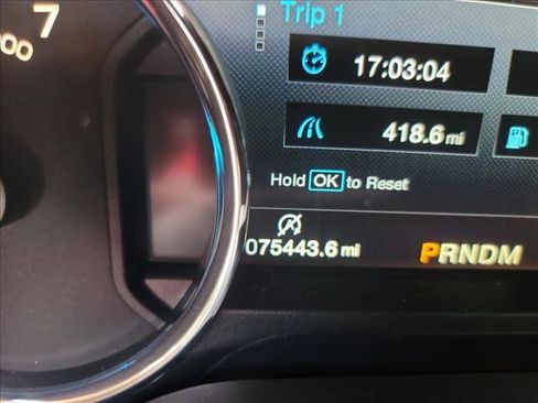 Used 2018 Ford F150 Lariat RWD image 22