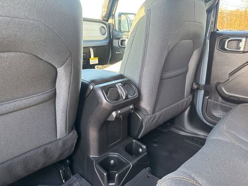 New 2026 Jeep Wrangler Unlimited Sport AWD/4WD image 18