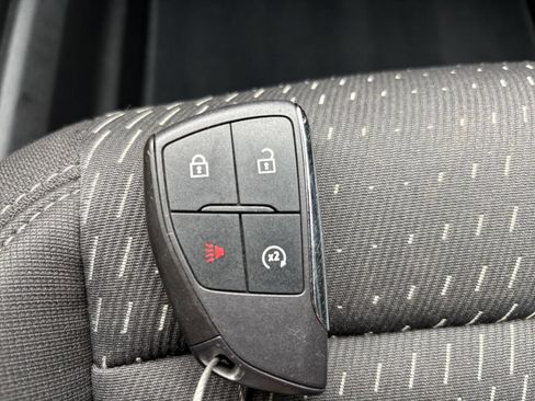 Used 2025 Chevrolet Equinox LT FWD image 21
