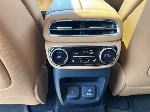 Used 2023 Genesis GV80 2.5T w/ Prestige Package AWD/4WD image 30