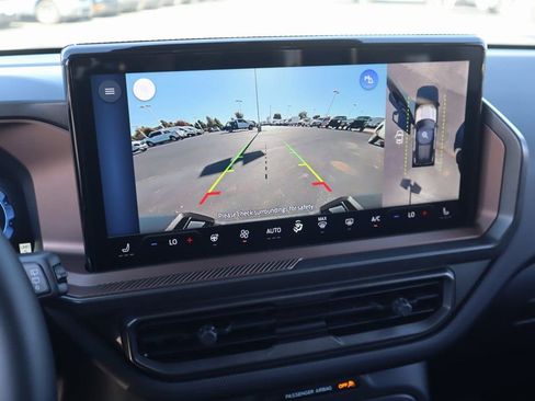 New 2025 Ford Bronco Sport Outer Banks w/ Outer Banks Tech Package+ image 6