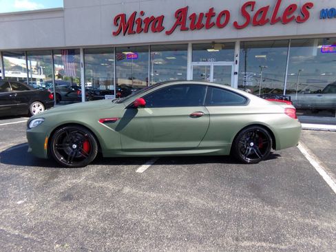 Used 2014 BMW M6 Coupe w/ Competition Package RWD image 2