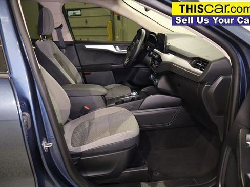 Used 2020 Ford Escape SE image 21