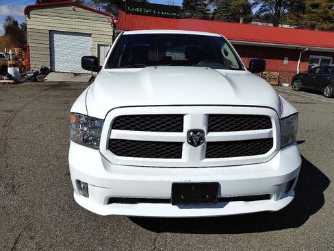 Used 2016 RAM 1500 Express image 8