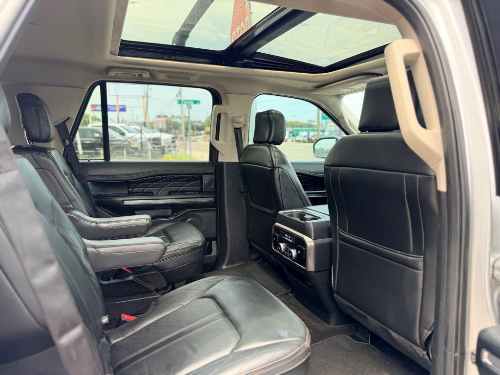 Used 2019 Ford Expedition Platinum AWD/4WD image 20