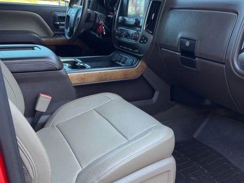 Used 2017 Chevrolet Silverado 1500 LTZ w/ Texas Edition image 10