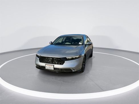 Certified 2024 Honda Accord Touring image 5