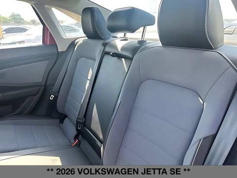 Used 2026 Volkswagen Jetta SE FWD image 15