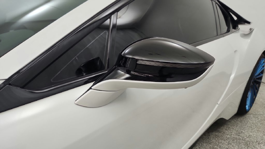 Used 2015 BMW i8 AWD/4WD image 31