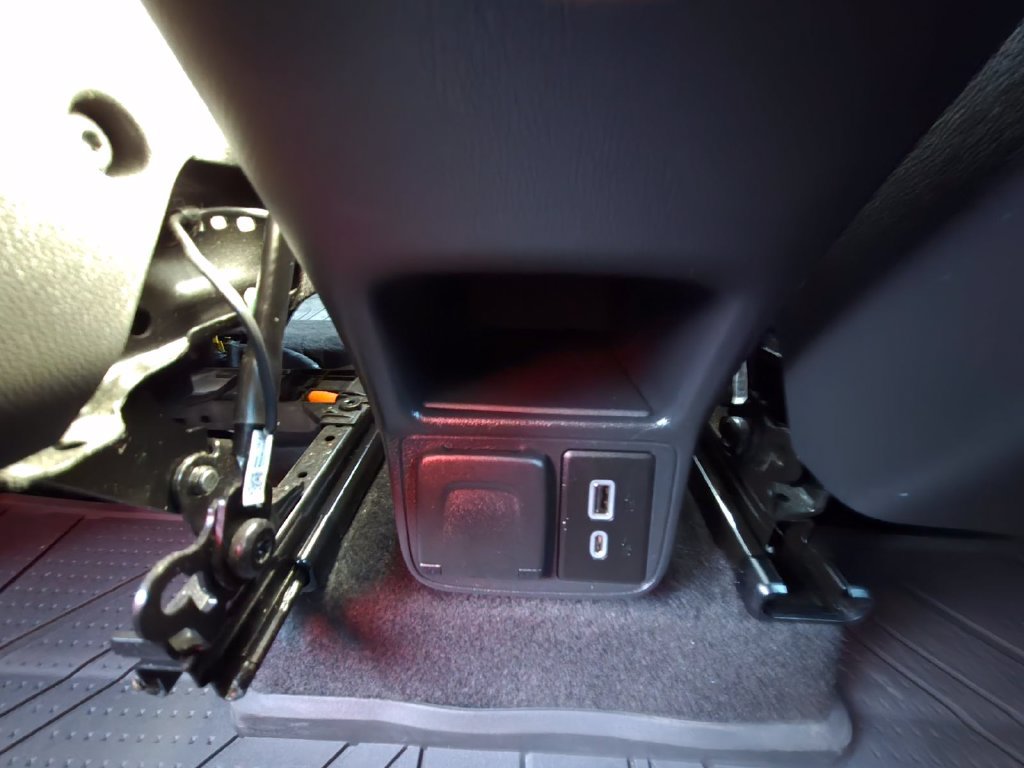 Used 2023 Chevrolet TrailBlazer ACTIV w/ Sun and Liftgate Package FWD image 31