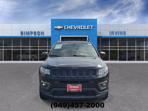 Used 2021 Jeep Compass Latitude w/ Sun and Sound Group AWD/4WD image 3