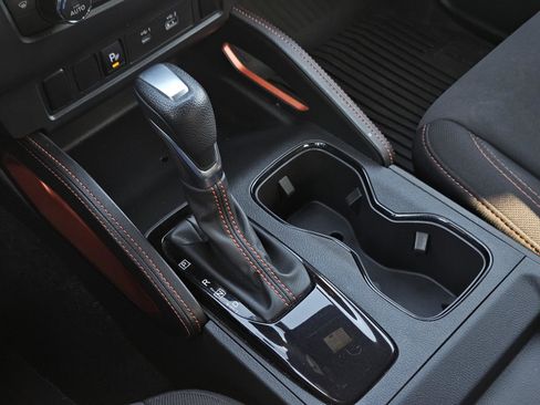 Used 2022 Nissan Frontier Pro-X w/ Technology Package image 22