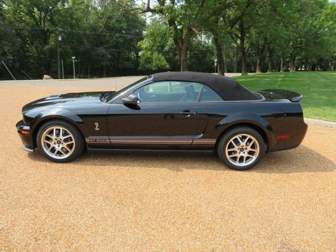 Used 2007 Ford Mustang Shelby GT500 image 26