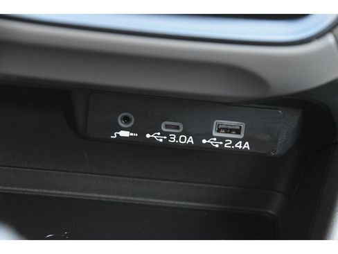 Certified 2025 Subaru Crosstrek 2.5i Sport w/ Crosstrek Mirror Package image 34