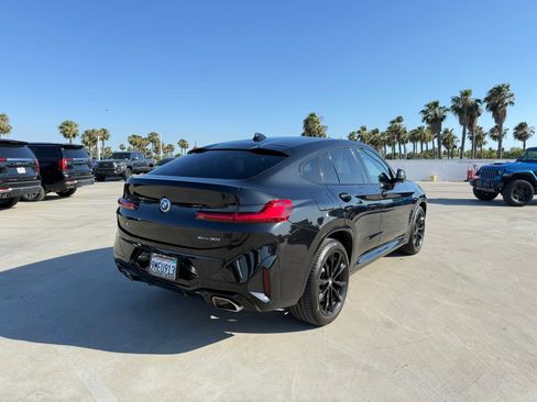 Used 2022 BMW X4 xDrive30i w/ M Sport Package 2 AWD/4WD image 3