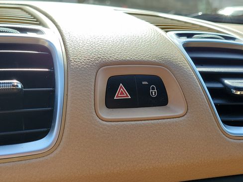 Used 2014 Porsche Boxster image 15