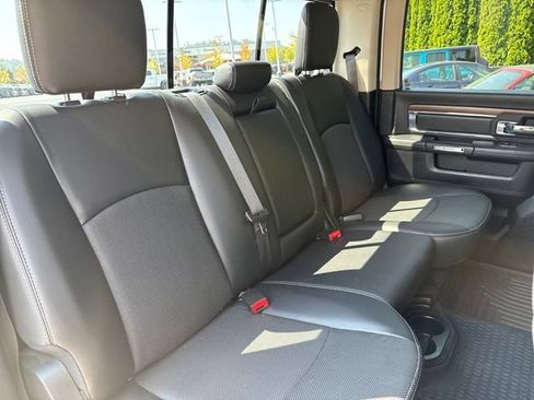 Used 2017 RAM 2500 Laramie w/ Convenience Group AWD/4WD image 18