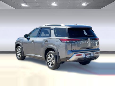 New 2025 Nissan Pathfinder SL w/ Cargo Package image 3