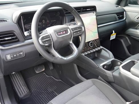 New 2026 GMC Terrain Elevation w/ Black Edition image 9