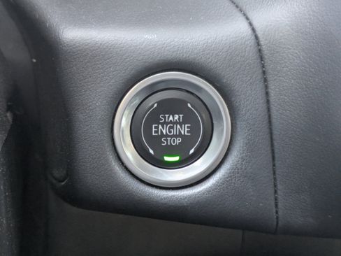 Used 2024 Chevrolet Tahoe High Country w/ Premium Package 2 image 25