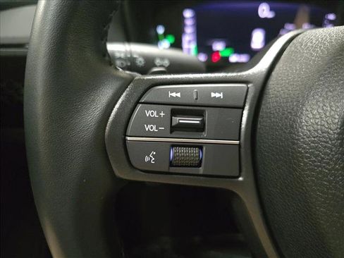 Used 2024 Honda Accord EX-L image 17