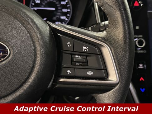 Used 2023 Subaru Outback Premium image 8