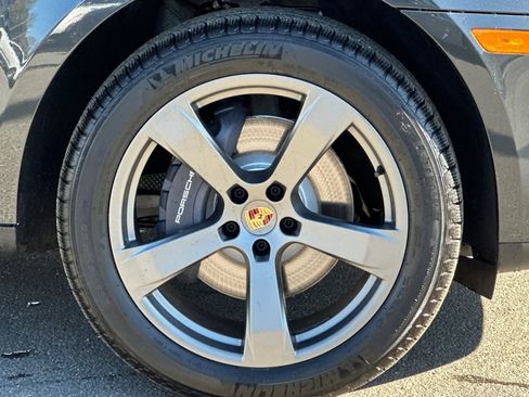 New 2026 Porsche Macan AWD/4WD image 42
