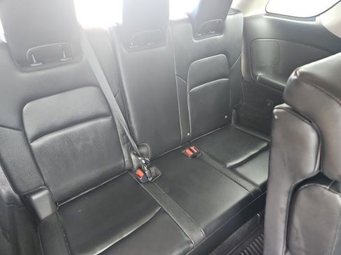 Used 2023 Nissan Pathfinder SL image 15