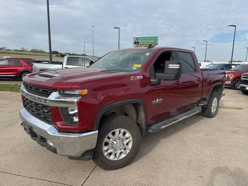 Used 2020 Chevrolet Silverado 2500 LT w/ Texas Edition image 11