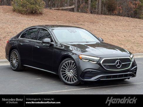 New 2026 Mercedes-Benz E 350 4MATIC Sedan image 1