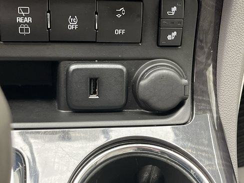 Used 2016 Buick Enclave Leather FWD image 21